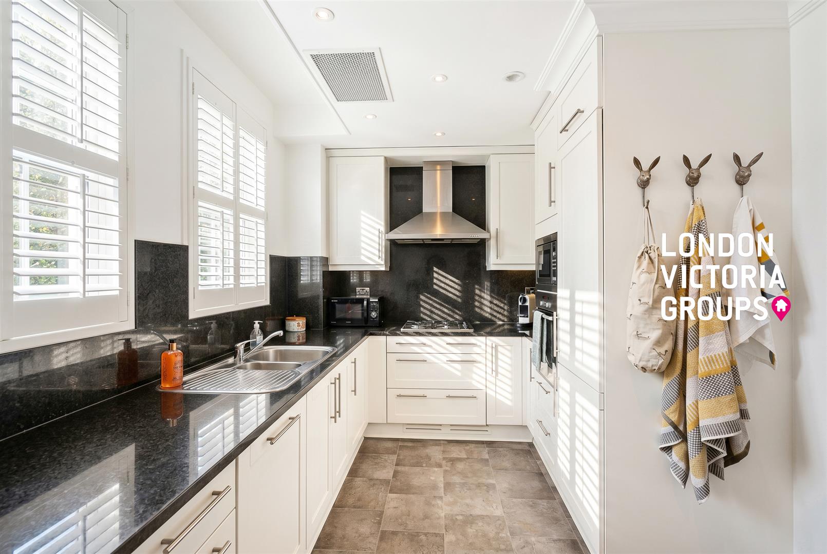 3 bed property in Balvaird Place, London